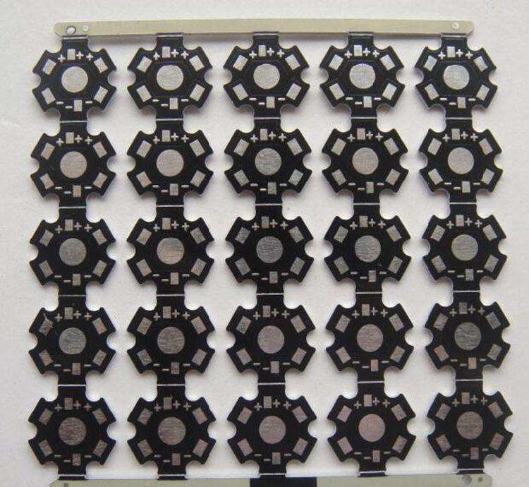 Hoogwaardige en geavanceerde PCB-productie voor UPS-producten met loodvrije oppervlakteafwerking