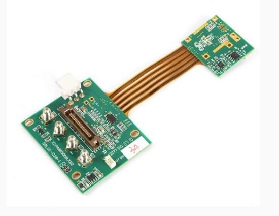 1/2 oz Polyimide Flexible Pcb Fabrication Board PI Materiaal Wit Geel Soldermask Resistor