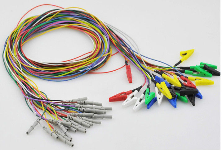 Kabeldraadharnasmontage met AWG26 Testspanning 1000 V Loopweerstand 280 mOhm/m