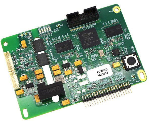 Customized OEM PCBA fabrikant voor het controleren van nieuwe energie in China en Cambodja
