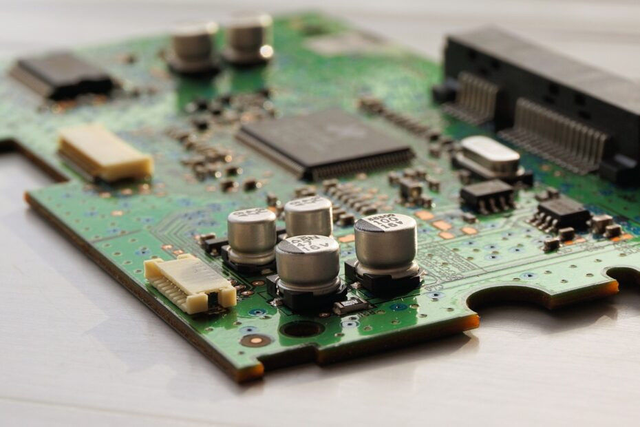 Rigid PCB Board Type PCBA Circuit Board Assembly SMT THT Turnkey Service in China en Cambodja