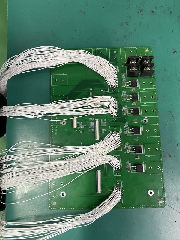LGA EMS PCBA met inbegrip van laser gaten vullen zorgen voor duurzame 1200 400 mm circuit board assemblage processen